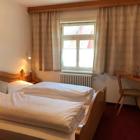 Hotel Hohe Schule Bad Überkingen Chambre photo